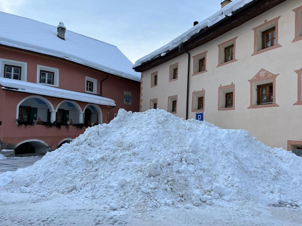 Apartmán Chasa Engadina Sent Exteriér fotografie