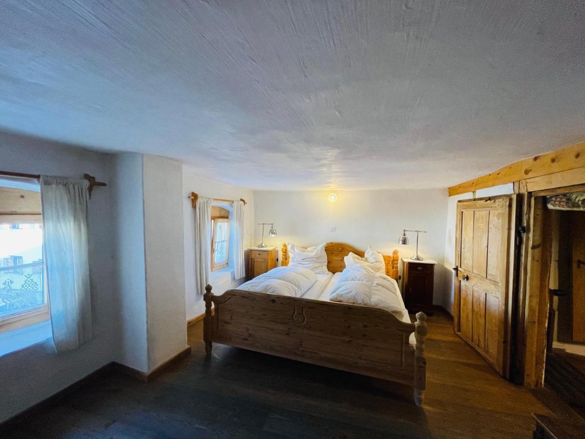 Apartmán Chasa Engadina Sent Pokoj fotografie