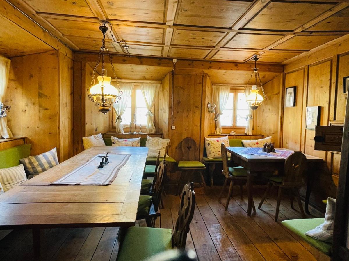 Apartmán Chasa Engadina Sent Pokoj fotografie