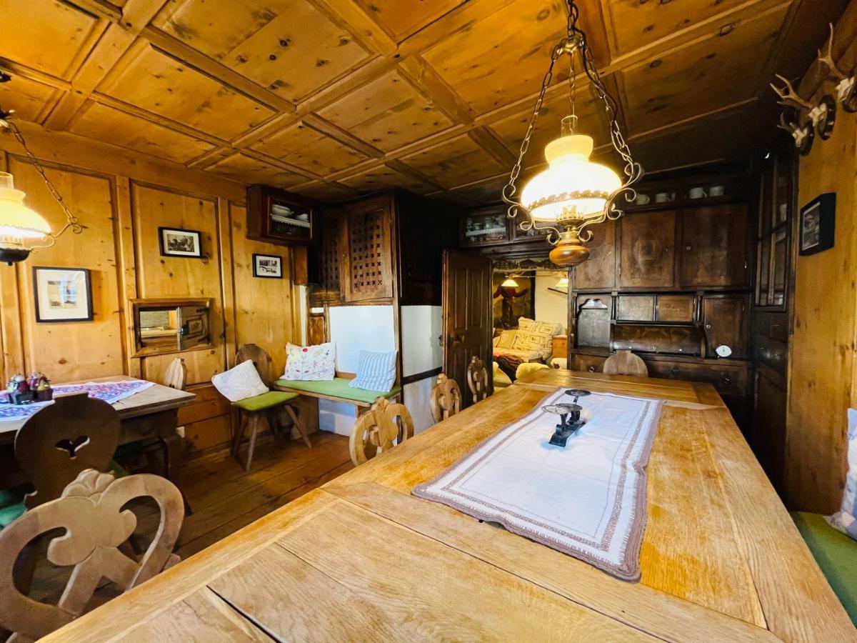 Apartmán Chasa Engadina Sent Pokoj fotografie