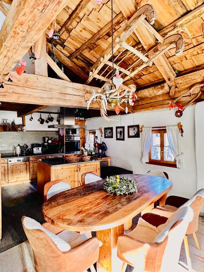 Apartmán Chasa Engadina Sent Exteriér fotografie