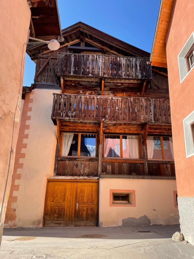 Apartmán Chasa Engadina Sent Exteriér fotografie